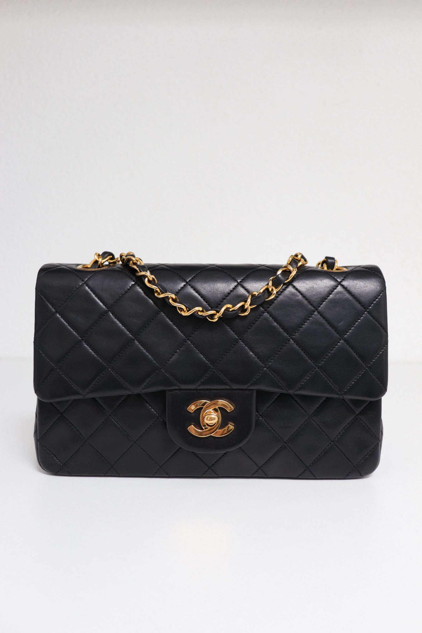 Chanel timeless clearance small